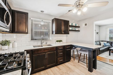 Tiny photo for 2337 S 2nd Avenue, North Riverside, IL 60546 (MLS # 12485388)