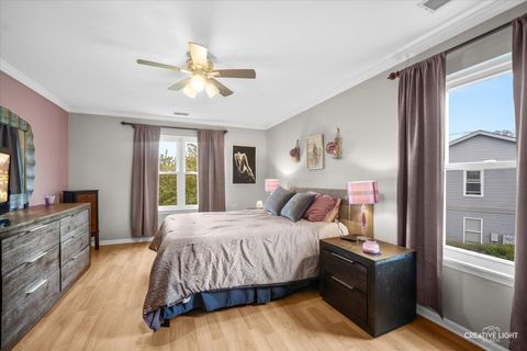 Tiny photo for 1029 Wynnfield Court, Elgin, IL 60120 (MLS # 12632573)