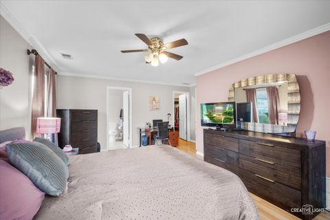 Tiny photo for 1029 Wynnfield Court, Elgin, IL 60120 (MLS # 12632573)