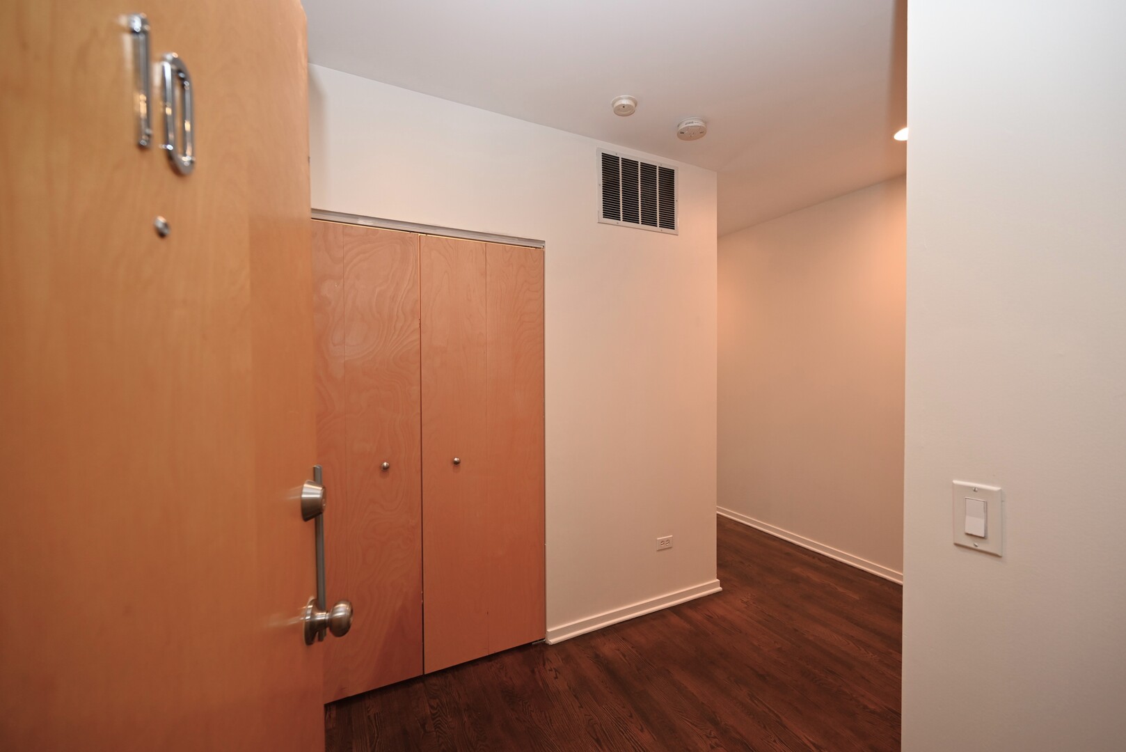 1849 W NORTH Avenue 10
