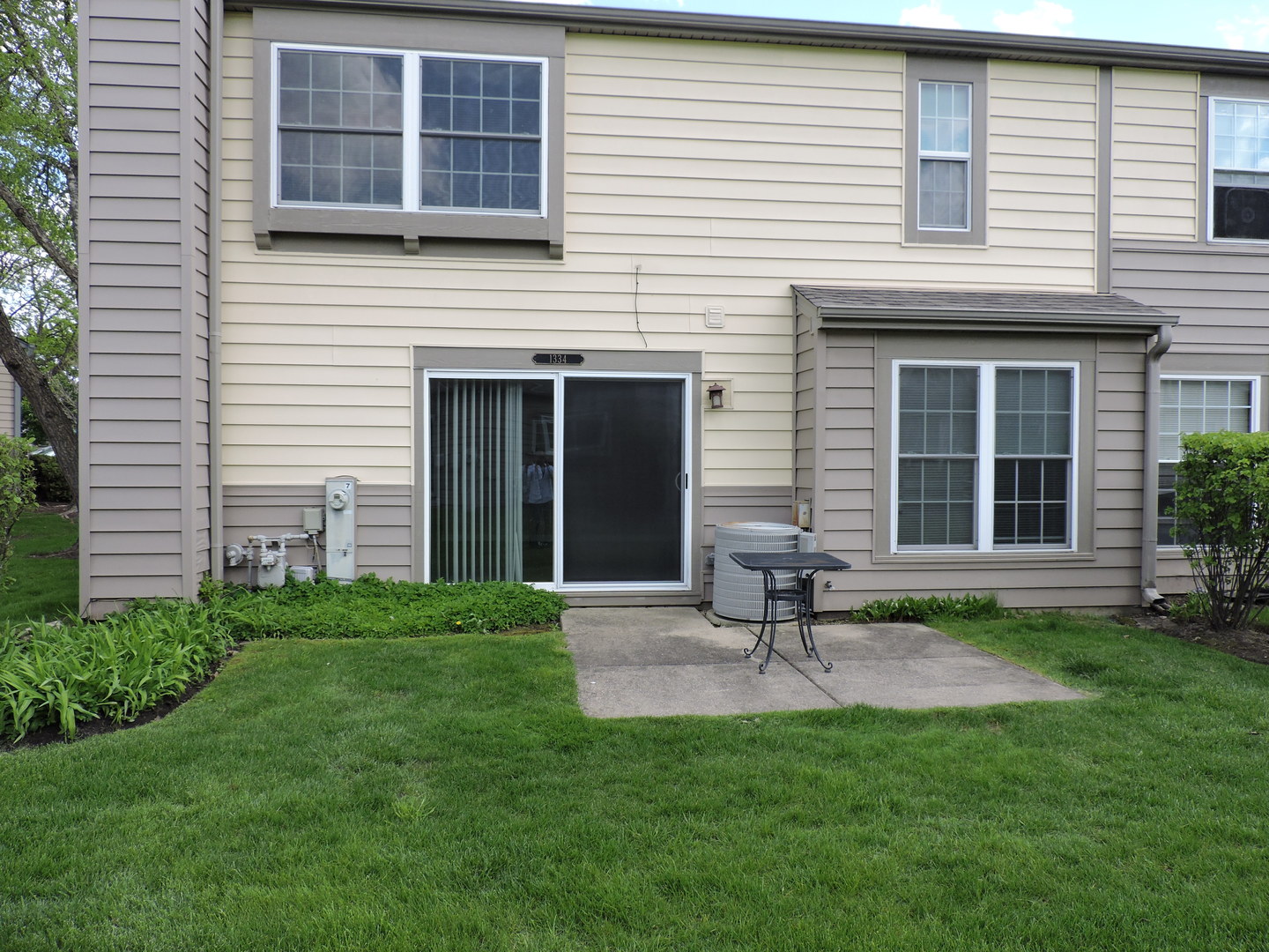 1334 Gloucester Circle