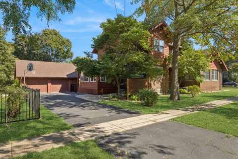 Tiny photo for 56 S Caroline Street, Crystal Lake, IL 60014 (MLS # 12474453)