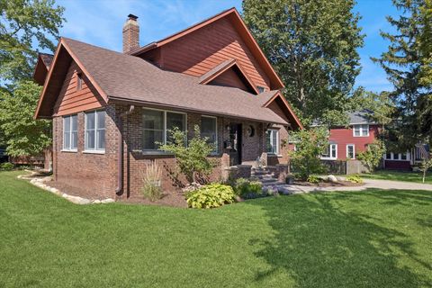 Tiny photo for 56 S Caroline Street, Crystal Lake, IL 60014 (MLS # 12474453)