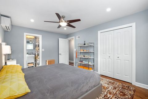 Tiny photo for 6923 N Chicora Avenue, Chicago, IL 60646 (MLS # 12481991)