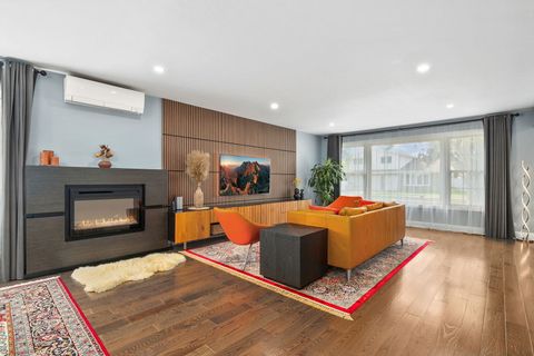 Tiny photo for 6923 N Chicora Avenue, Chicago, IL 60646 (MLS # 12481991)