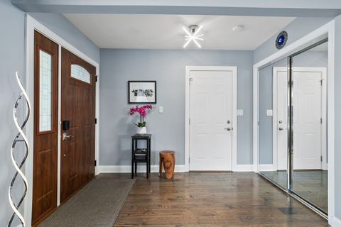 Tiny photo for 6923 N Chicora Avenue, Chicago, IL 60646 (MLS # 12481991)