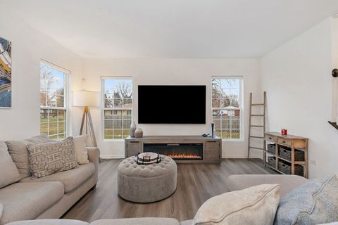 Tiny photo for 15124 Emerson Street, Plainfield, IL 60544 (MLS # 12537413)