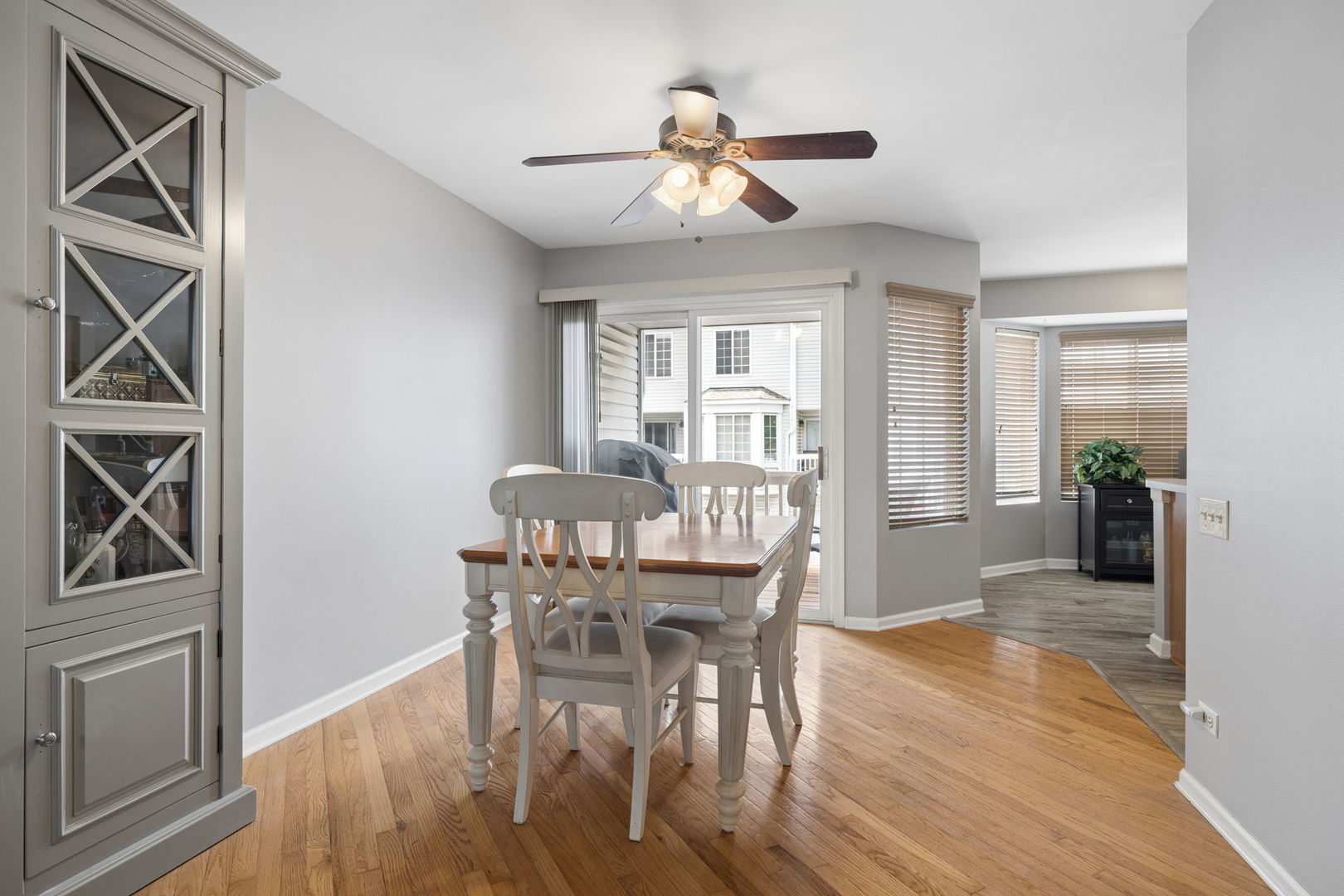 3160 Cambria Court 3160