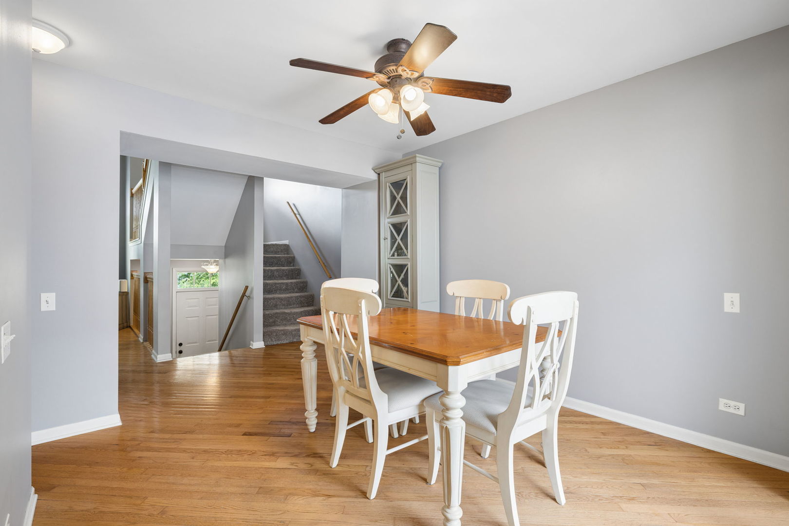 3160 Cambria Court 3160