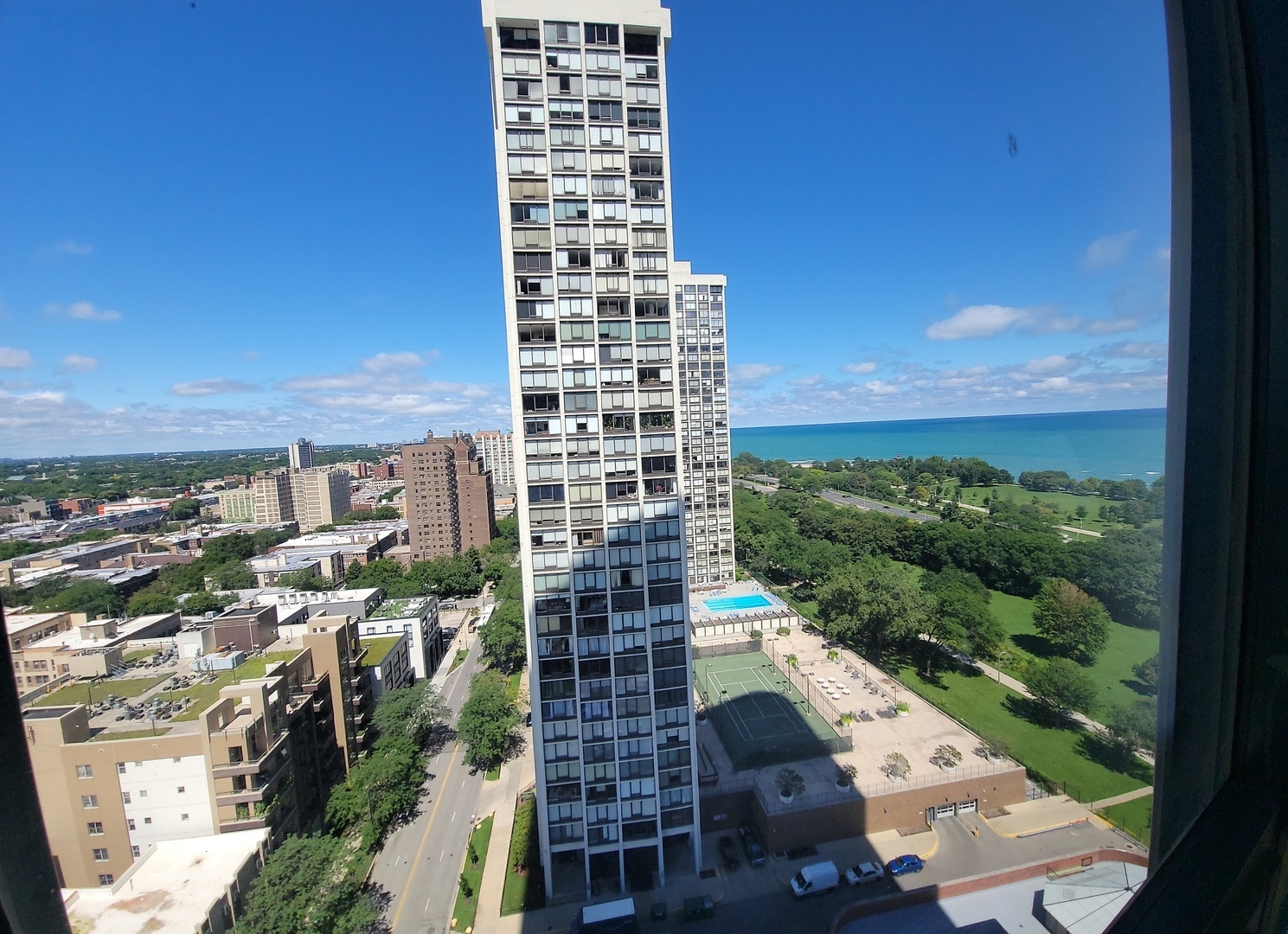 5415 N SHERIDAN Road 2210