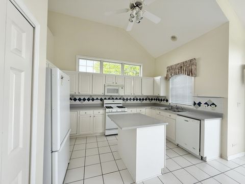 Tiny photo for 25410 W Latham Court, Plainfield, IL 60585 (MLS # 12632584)
