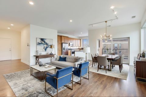 Tiny photo for 3601 N Southport Avenue #3A, Chicago, IL 60613 (MLS # 12524961)