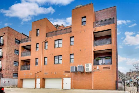 Tiny photo for 3601 N Southport Avenue #3A, Chicago, IL 60613 (MLS # 12524961)