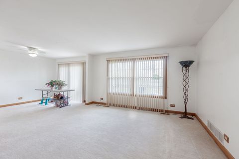 Tiny photo for 935 Brower Drive, Roselle, IL 60172 (MLS # 12613508)
