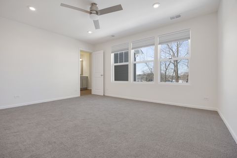 Tiny photo for 537 Watercress Drive, Aurora, IL 60504 (MLS # 12597210)