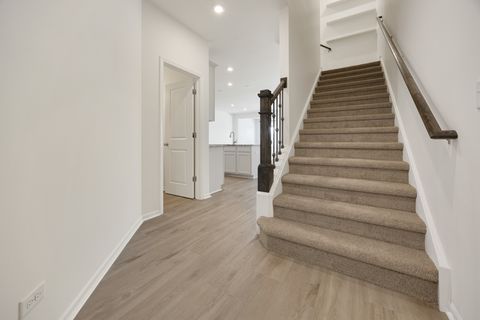 Tiny photo for 537 Watercress Drive, Aurora, IL 60504 (MLS # 12597210)