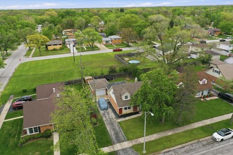 Tiny photo for 277 W Raye Drive, Chicago Heights, IL 60411 (MLS # 12634710)