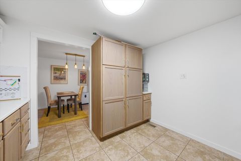 Tiny photo for 277 W Raye Drive, Chicago Heights, IL 60411 (MLS # 12634710)