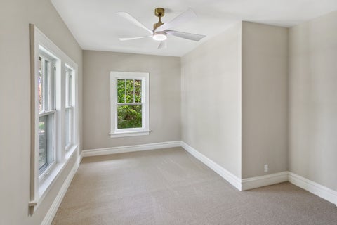 Tiny photo for 622 Sexton Street, Aurora, IL 60505 (MLS # 12693229)