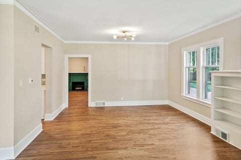 Tiny photo for 622 Sexton Street, Aurora, IL 60505 (MLS # 12693229)