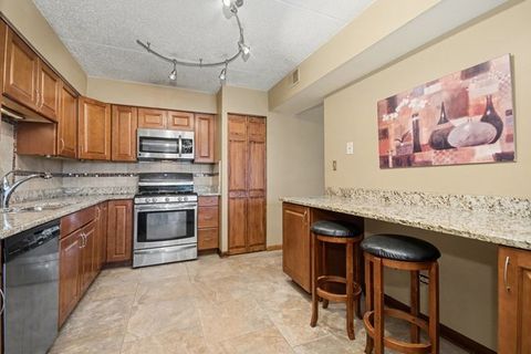 Tiny photo for 16032 Crystal Creek Drive #2B, Orland Park, IL 60462 (MLS # 12603300)