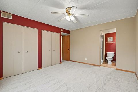 Tiny photo for 16032 Crystal Creek Drive #2B, Orland Park, IL 60462 (MLS # 12603300)