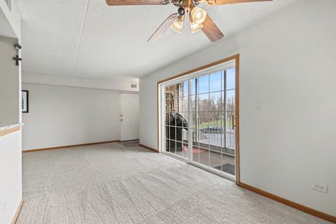 Tiny photo for 16032 Crystal Creek Drive #2B, Orland Park, IL 60462 (MLS # 12603300)