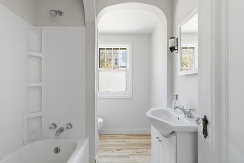 Tiny photo for 209 E Pleasant Street, Davenport, IA 52803 (MLS # 12624710)