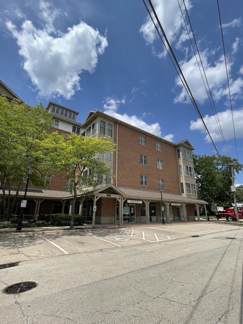 50 N Bokelman Avenue 333