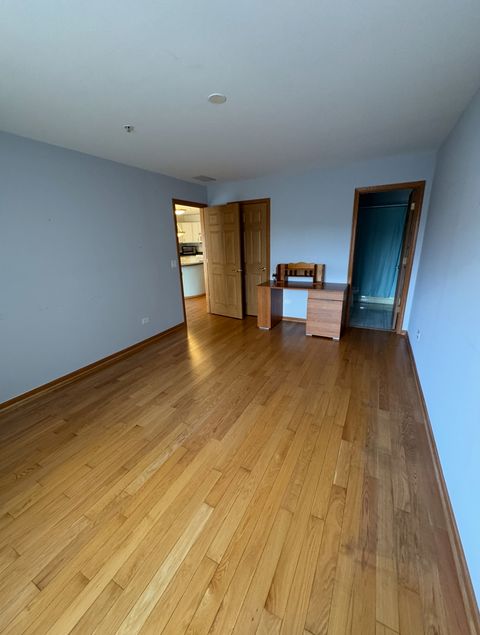 Tiny photo for 50 N Bokelman Avenue #333, Roselle, IL 60172 (MLS # 12456920)