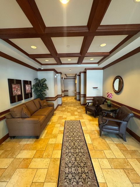 Tiny photo for 50 N Bokelman Avenue #333, Roselle, IL 60172 (MLS # 12456920)