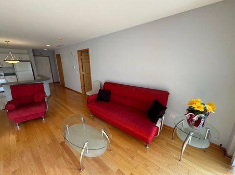 Tiny photo for 50 N Bokelman Avenue #333, Roselle, IL 60172 (MLS # 12456920)