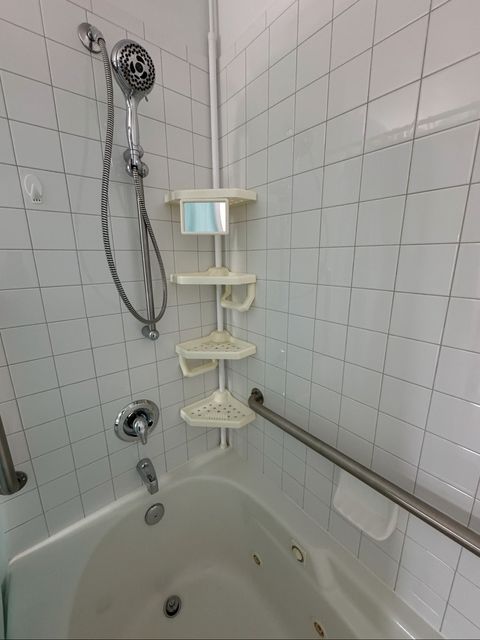 Tiny photo for 50 N Bokelman Avenue #333, Roselle, IL 60172 (MLS # 12456920)