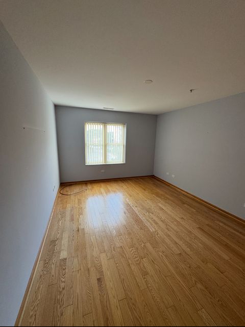 Tiny photo for 50 N Bokelman Avenue #333, Roselle, IL 60172 (MLS # 12456920)