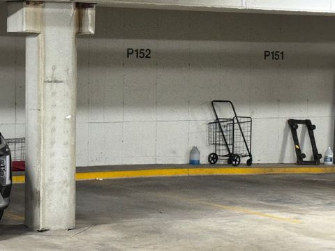 Tiny photo for 50 N Bokelman Avenue #333, Roselle, IL 60172 (MLS # 12456920)