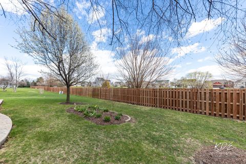 Tiny photo for 21102 Windsor Lake Way, Crest Hill, IL 60403 (MLS # 12611340)