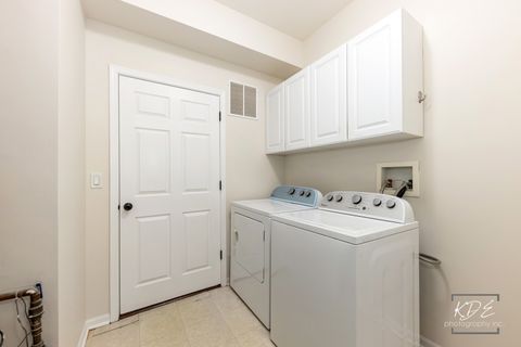 Tiny photo for 21102 Windsor Lake Way, Crest Hill, IL 60403 (MLS # 12611340)