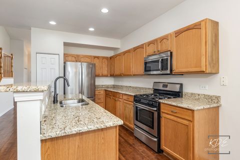 Tiny photo for 21102 Windsor Lake Way, Crest Hill, IL 60403 (MLS # 12611340)