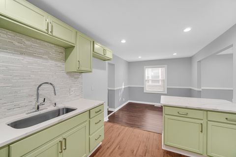 Tiny photo for 14521 S Michigan Avenue, Riverdale, IL 60827 (MLS # 12496798)