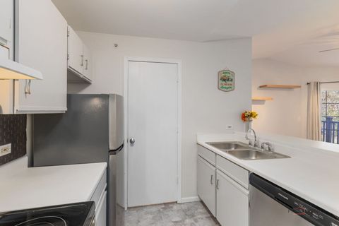 Tiny photo for 1506 Springbrook Court #2C, Round Lake Beach, IL 60073 (MLS # 12507615)