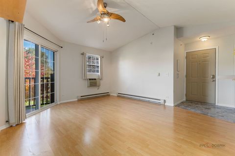 Tiny photo for 1506 Springbrook Court #2C, Round Lake Beach, IL 60073 (MLS # 12507615)