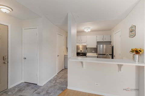 Tiny photo for 1506 Springbrook Court #2C, Round Lake Beach, IL 60073 (MLS # 12507615)