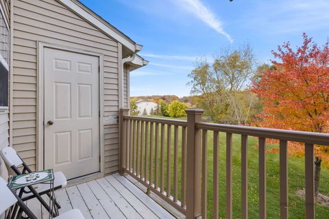 Tiny photo for 1506 Springbrook Court #2C, Round Lake Beach, IL 60073 (MLS # 12507615)