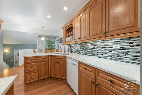 Tiny photo for 8 E Gartner Road, Naperville, IL 60540 (MLS # 12674874)