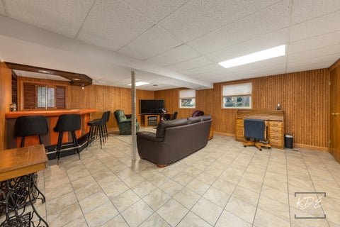 Tiny photo for 8 E Gartner Road, Naperville, IL 60540 (MLS # 12674874)