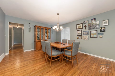 Tiny photo for 8 E Gartner Road, Naperville, IL 60540 (MLS # 12674874)