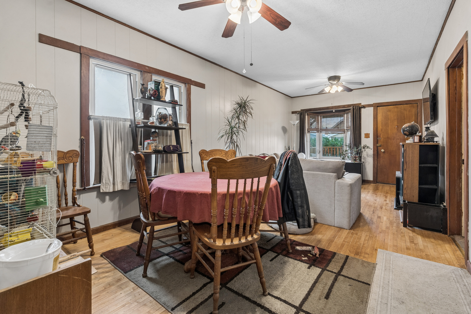 3537 N Natoma Avenue