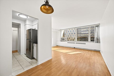 Tiny photo for 3950 N Lake Shore Drive #703, Chicago, IL 60613 (MLS # 12776483)