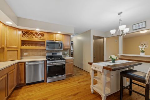 Tiny photo for 15602 Violet Court #31, Orland Park, IL 60462 (MLS # 12631751)