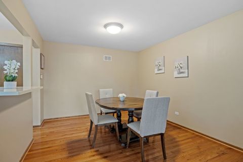 Tiny photo for 15602 Violet Court #31, Orland Park, IL 60462 (MLS # 12631751)